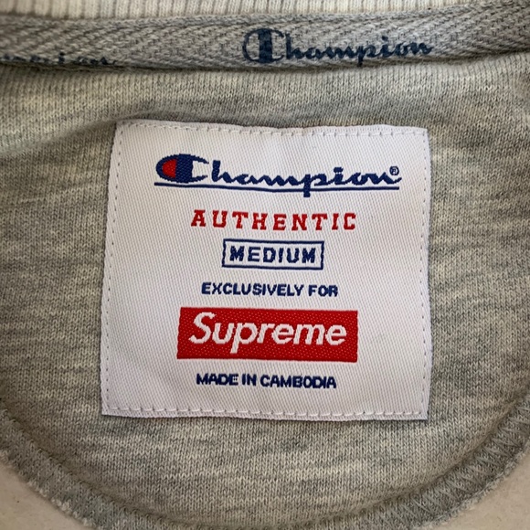 Supreme Champion Sweatshirt 3D Metallic Crewneck - Picture 4 of 5